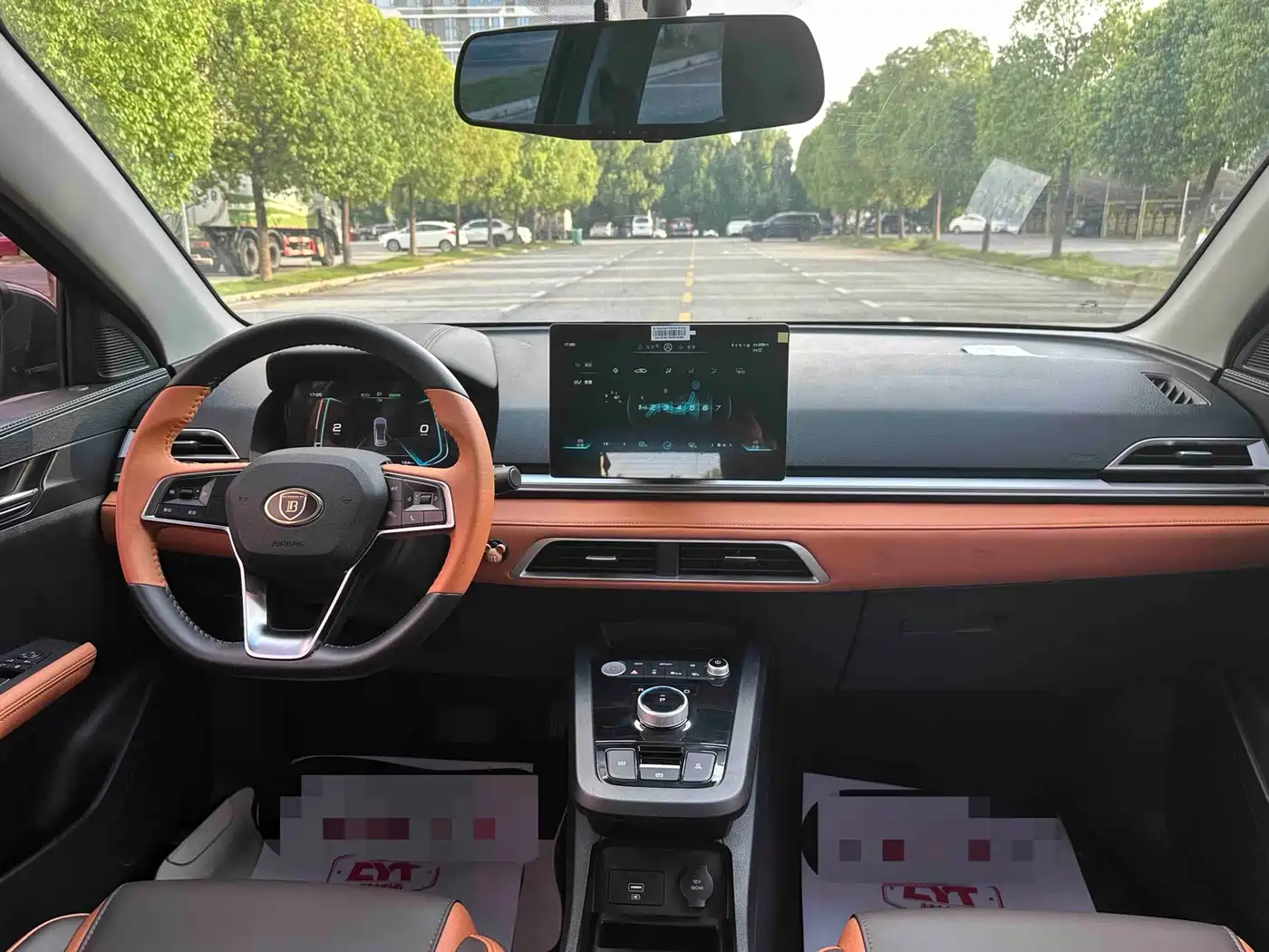 BYD e2 2022 2021 Luxury Edition