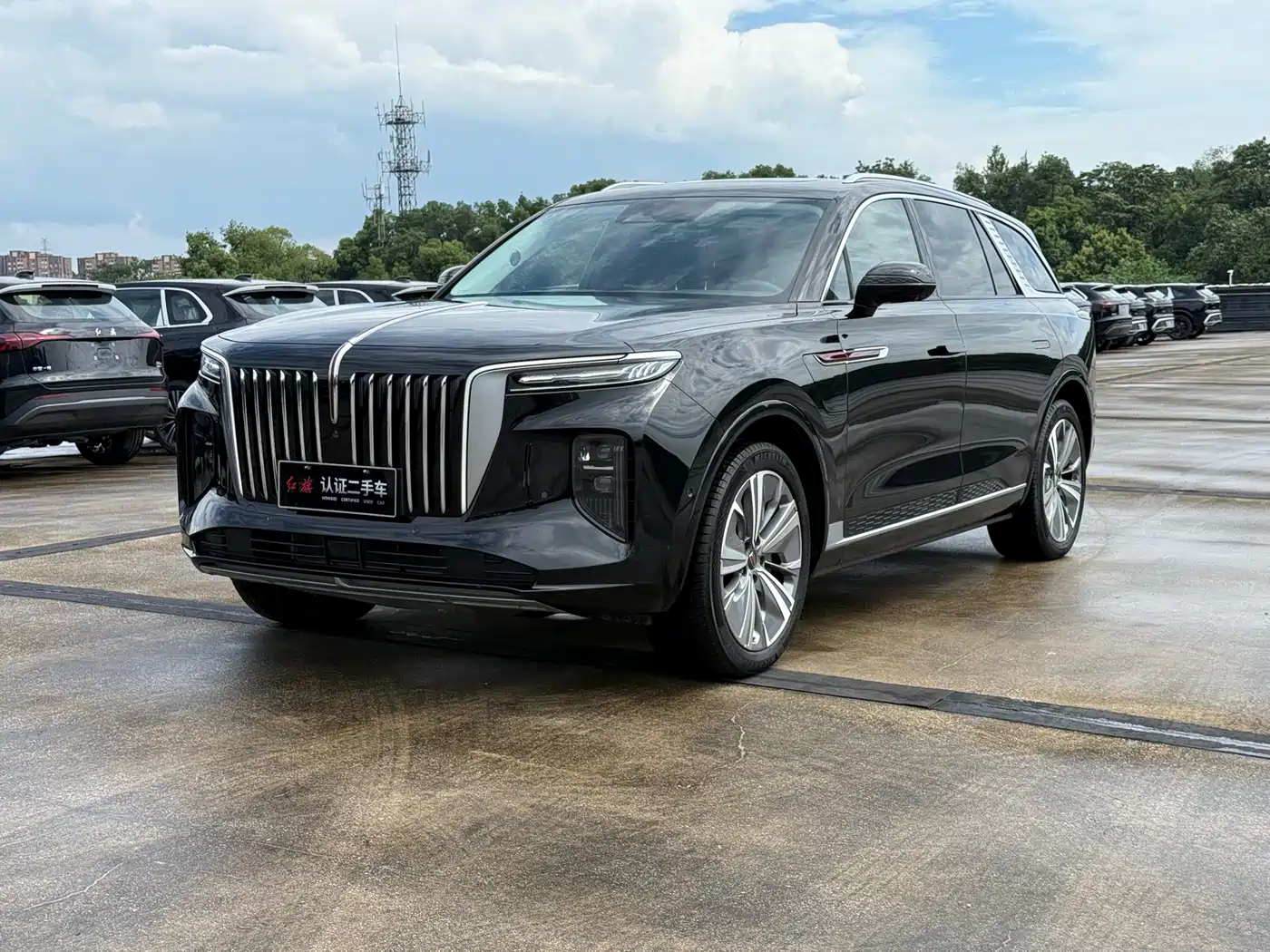 Hongqi E-HS9 2022 690km Qi Xiang Edition (6-seater)