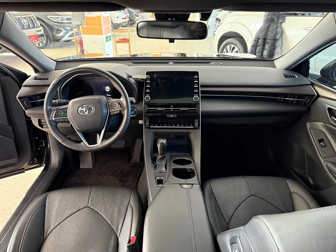Toyota Avalon 2019 2.0L Luxury Edition (China VI) фото 6