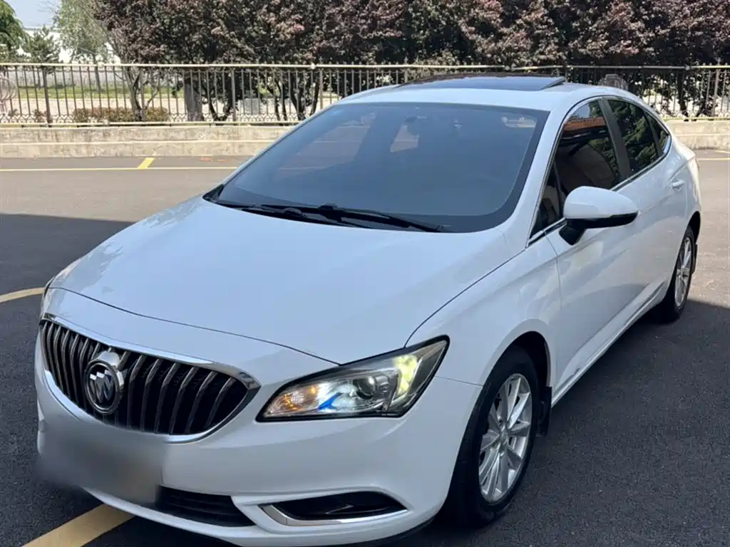 Buick Verano 2017 Sedan 20T DCT Leading фото 14