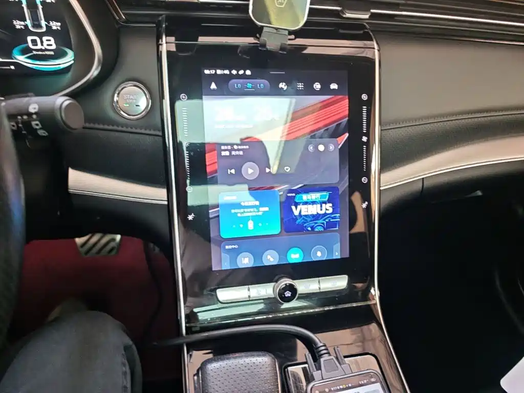 Roewe RX5 MAX 2020 2019 300TGI Automatic Smart Cockpit Flagship Edition