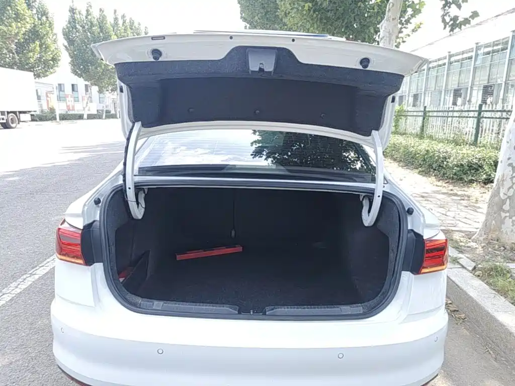 Photo 19 - Volkswagen Bora