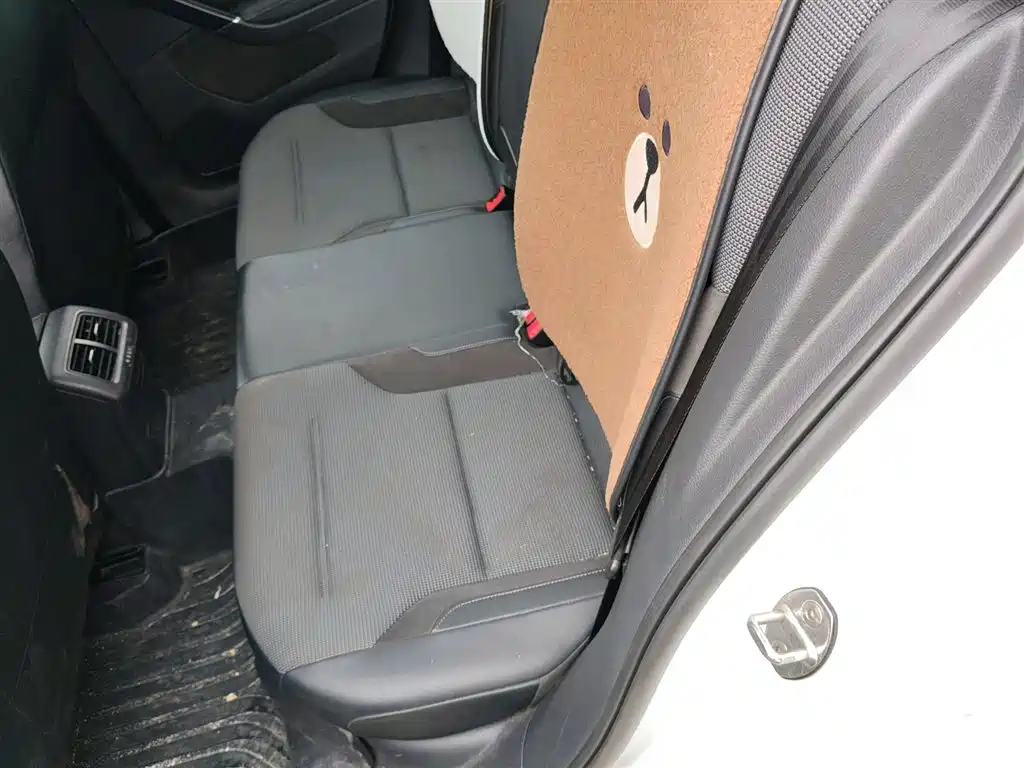 Volkswagen Golf 2018 1.6L Automatic Comfort фото 13