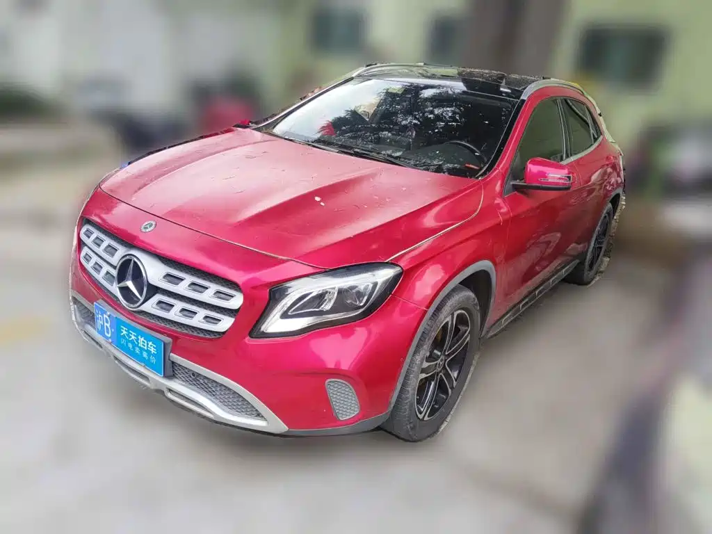 Mercedes-Benz GLA