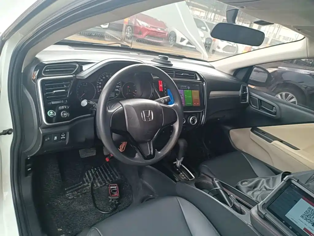 Honda Greiz 2017 2016 1.5L CVT Comfort Edition
