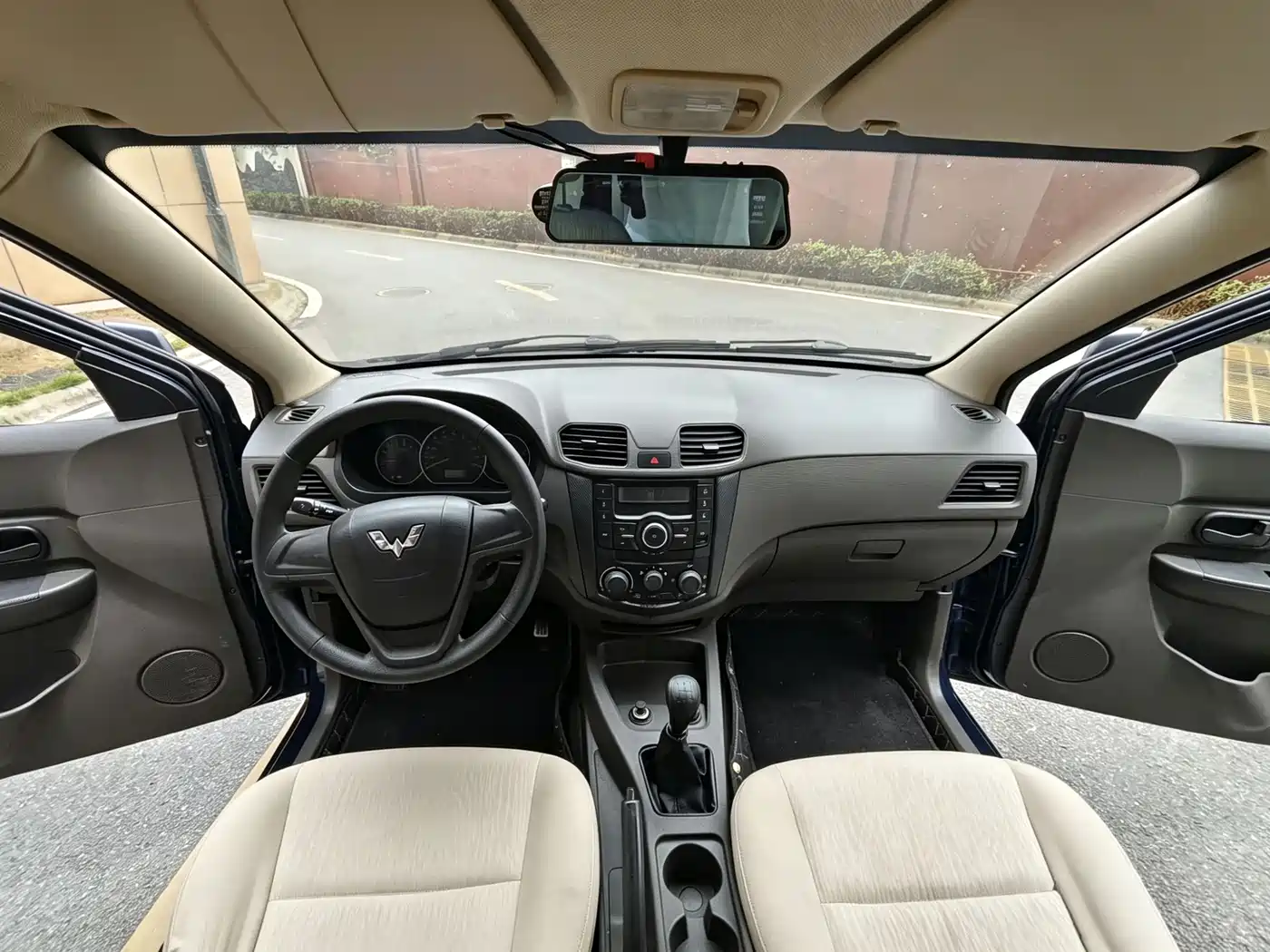 Wuling Motors Wuling Hongguang 2014 2014 Model 1.2L Base Version China IV