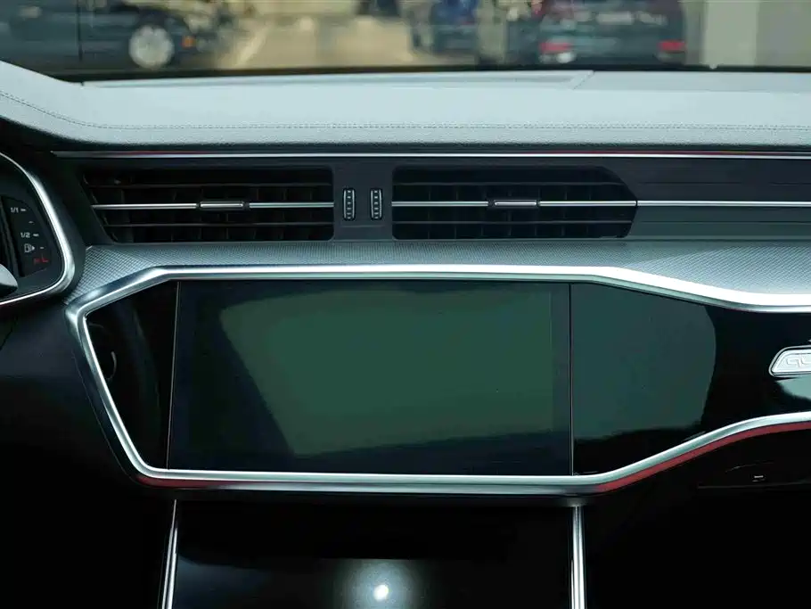 Audi A6L 2019 45 TFSI quattro Exclusive Dynamic фото 19