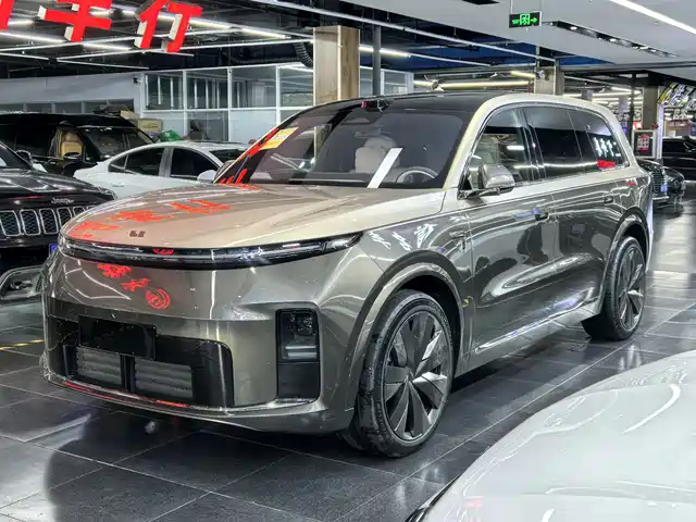 Li Auto Li Xiang L9 2026 Base Model