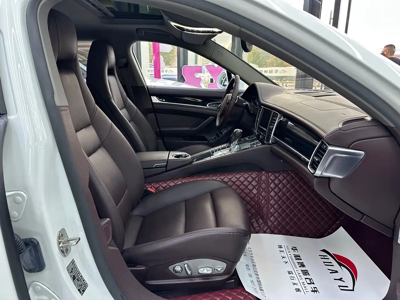 Porsche Panamera 2014 Panamera 4 Executive 3.0T фото 5