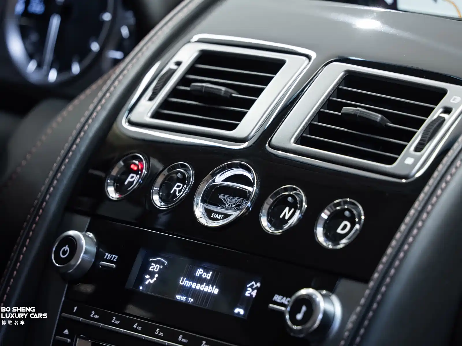 Фото 46 - Aston Martin Virage