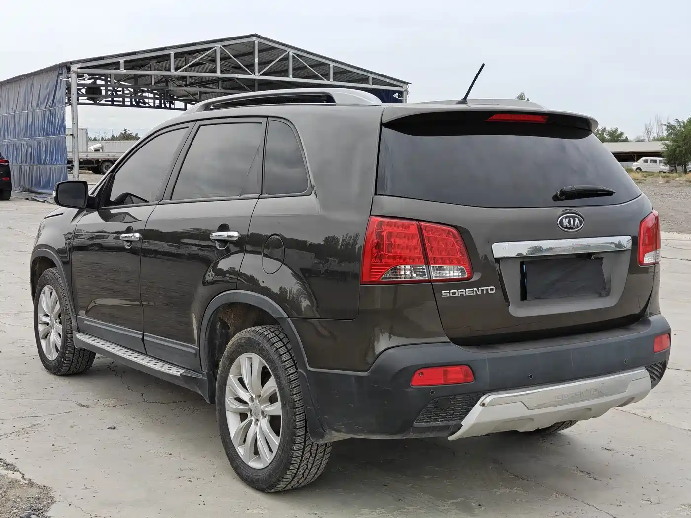 Kia Sorento 2011 2012 2.4L Gasoline Luxury Edition