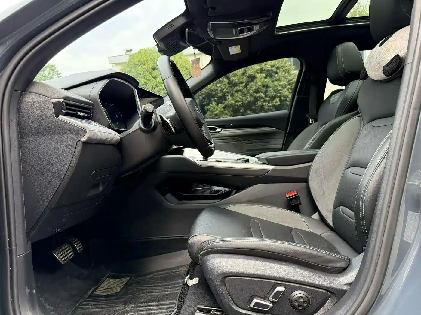 GEELY AUTOMOBILE XINGRUI