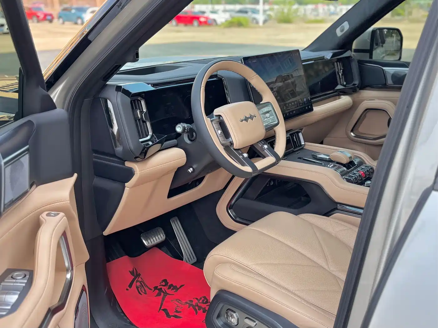 Fang Cheng Bao Leopard 8 2025 2025 Zhiyong Flagship 7-Seater
