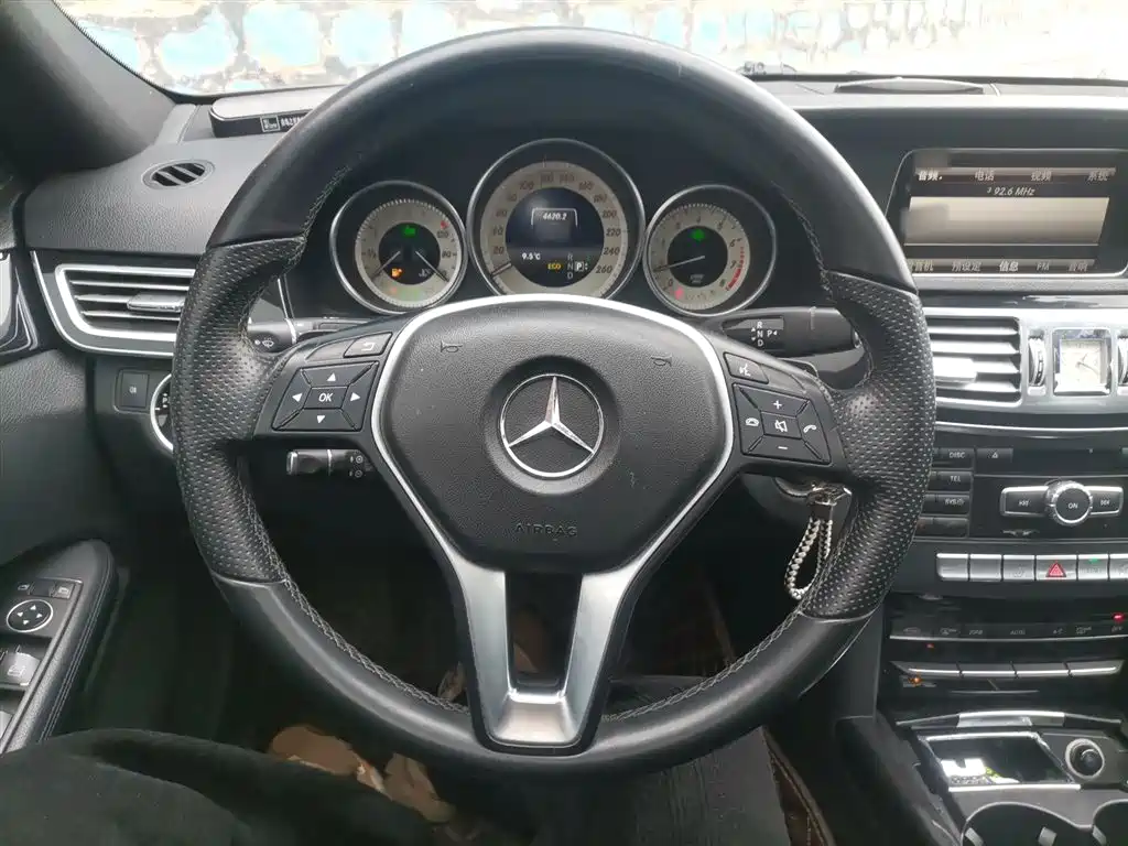 Mercedes-Benz E-Class 2014 Facelift E 260 L Sport фото 3