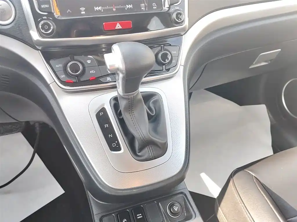 Haval M6 2018 1.5T DCT 2WD Elite фото 14