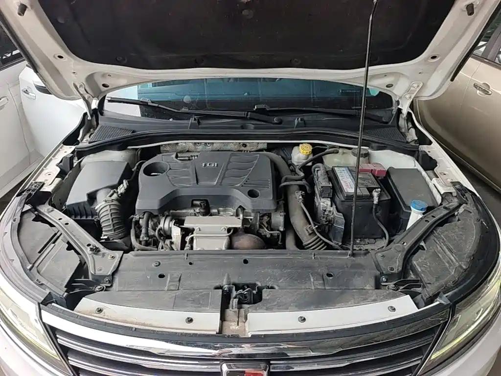 Roewe i6 2017 2017 20T Auto Internet Smart Premium Edition
