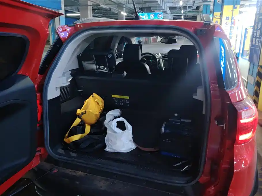BYD Yuan New Energy 2018 EV360 Smart Connected Cool Edition фото 4