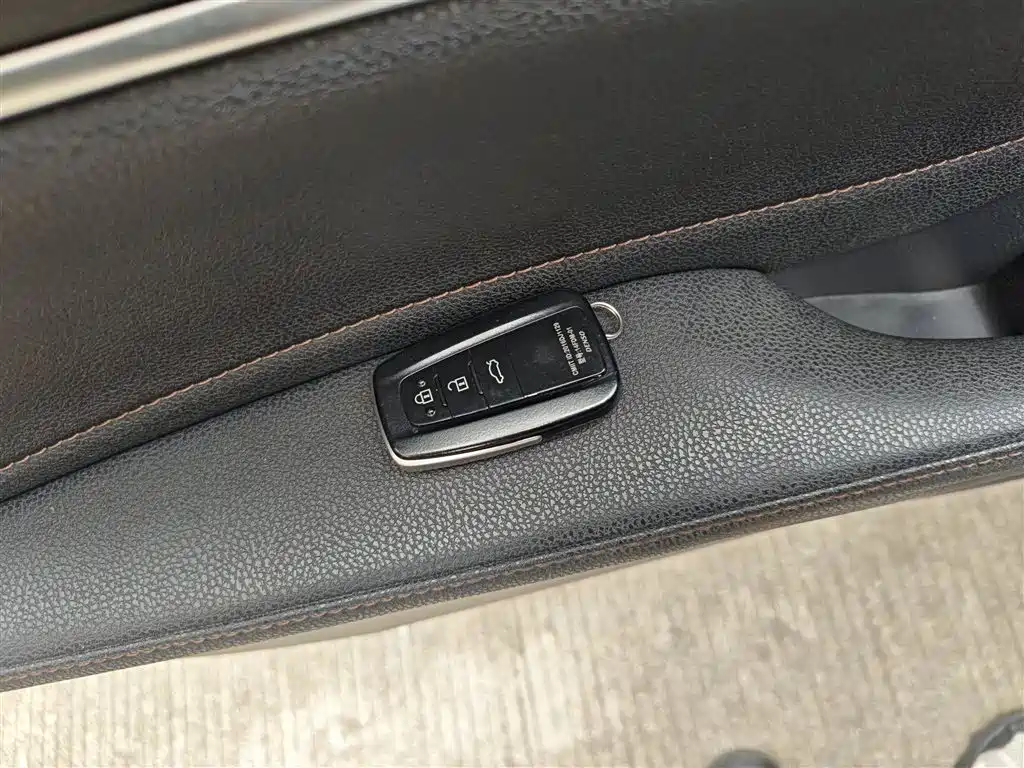 Toyota Camry 2019 Facelift 2.0G Luxury Edition фото 17