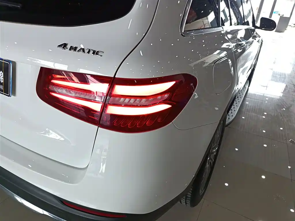Mercedes-Benz GLC 2016 GLC 260 4MATIC Dynamic фото 8