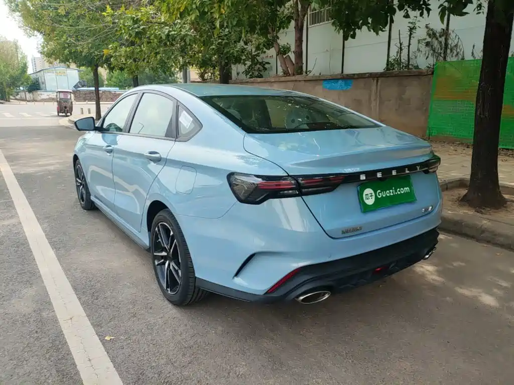 Фото 5 - Geely Binrui