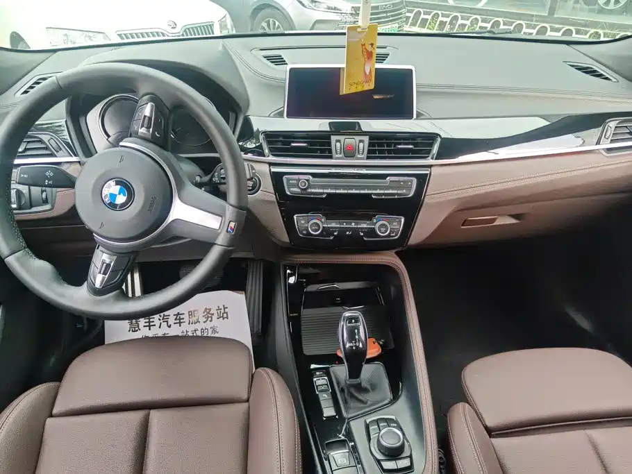 Фото 12 - BMW X2