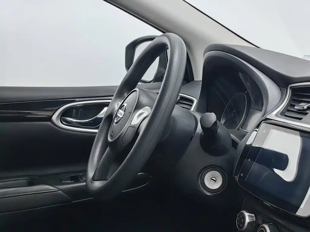 Фото 22 - Nissan Sylphy
