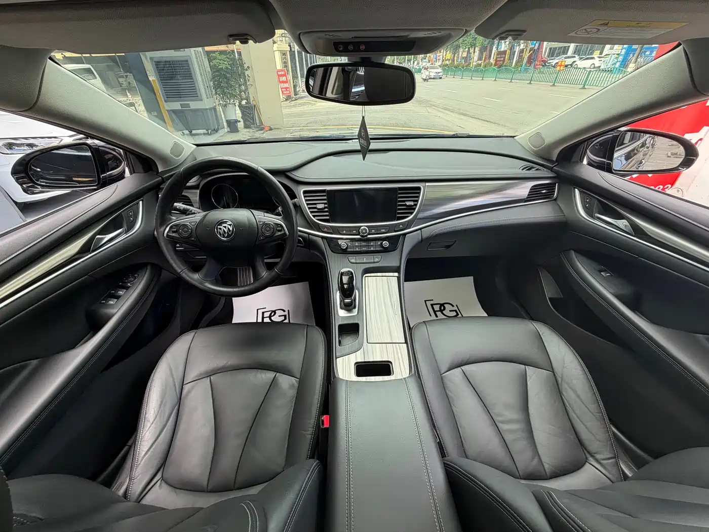Buick LaCrosse 2019 28T Luxury Edition фото 5
