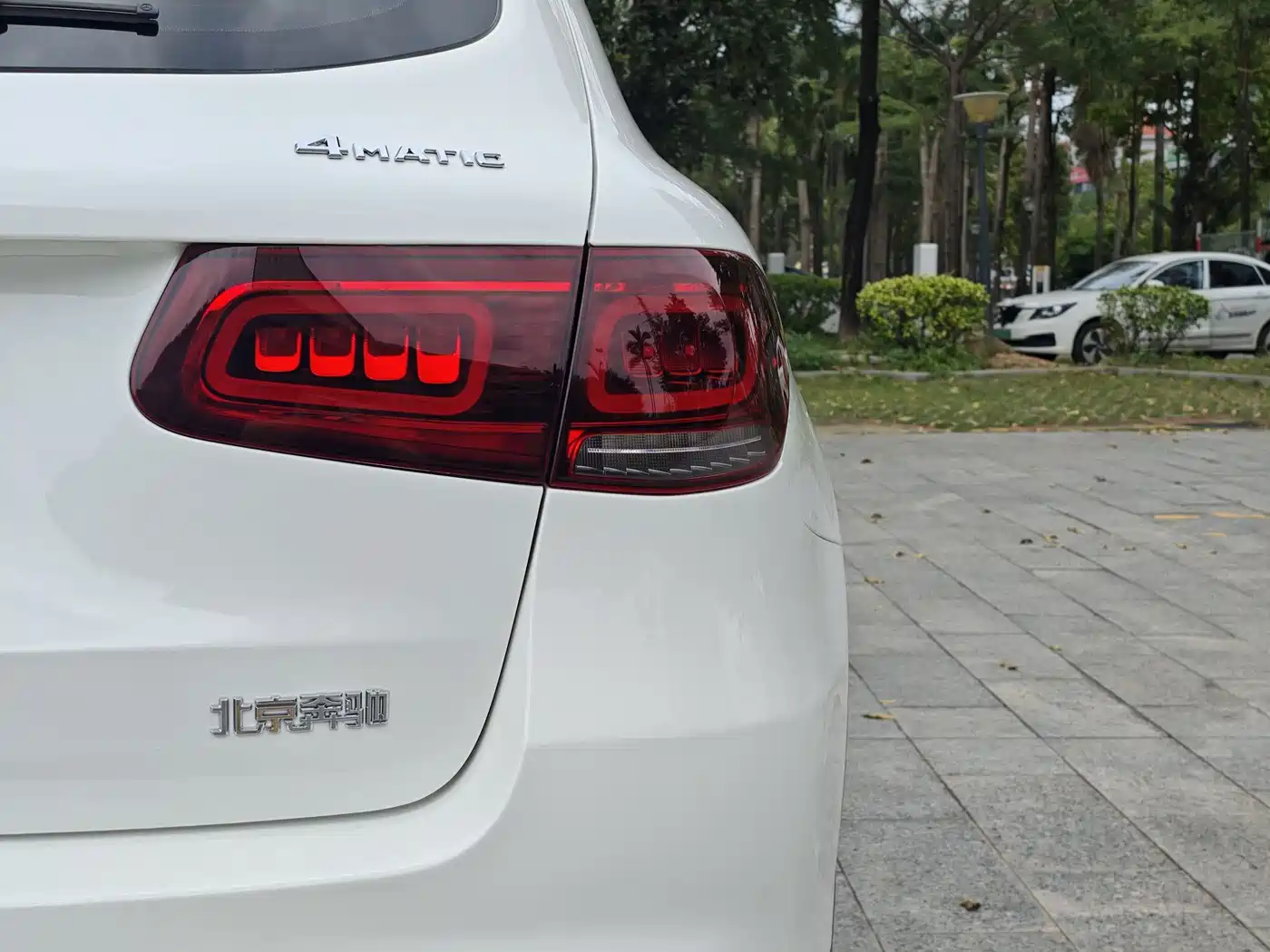 Mercedes-Benz GLC 2022 Facelift GLC 300 L 4MATIC Dynamic Collector's Edition фото 9