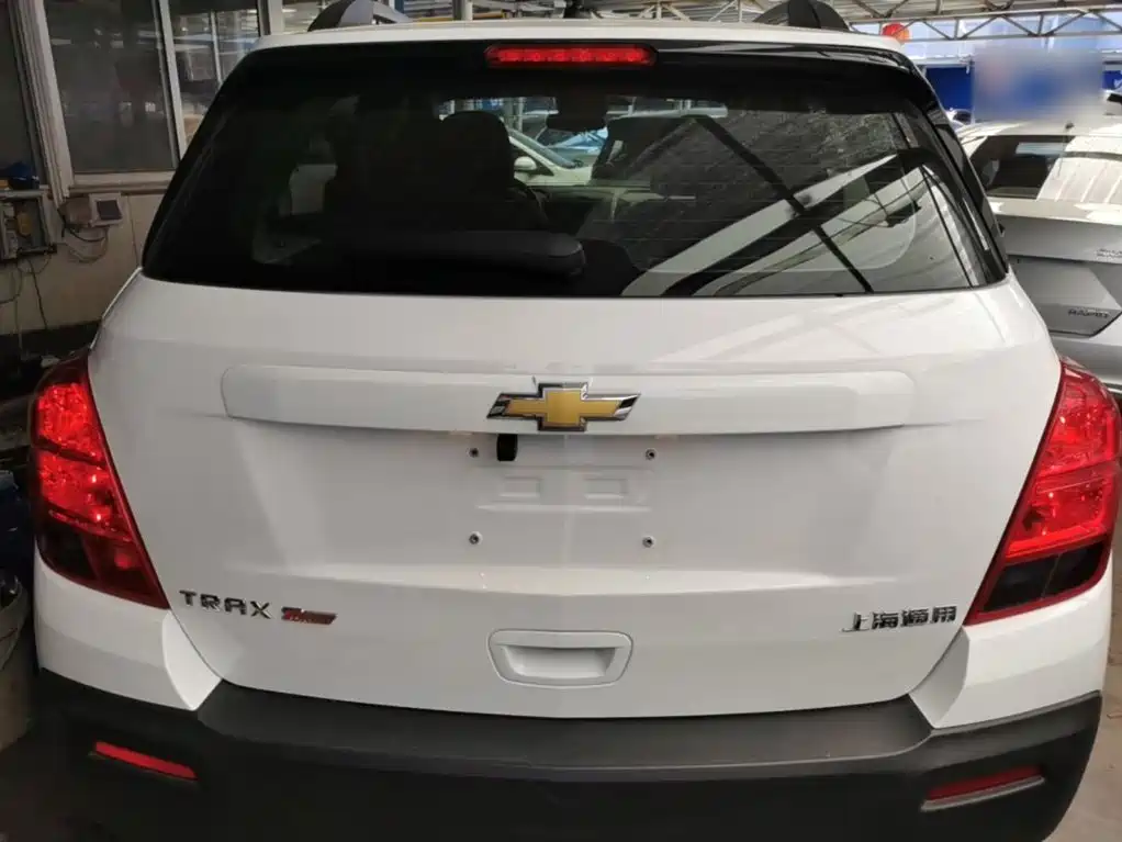Фото 6 - Chevrolet Trax