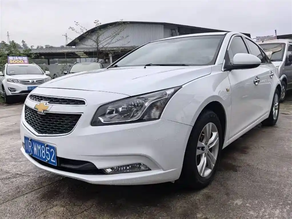 Chevrolet Cruze 2015 1.5L Classic SE AT