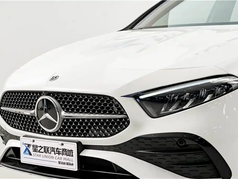 Mercedes-Benz A-Class 2025 A 200 L Fashion Edition фото 4