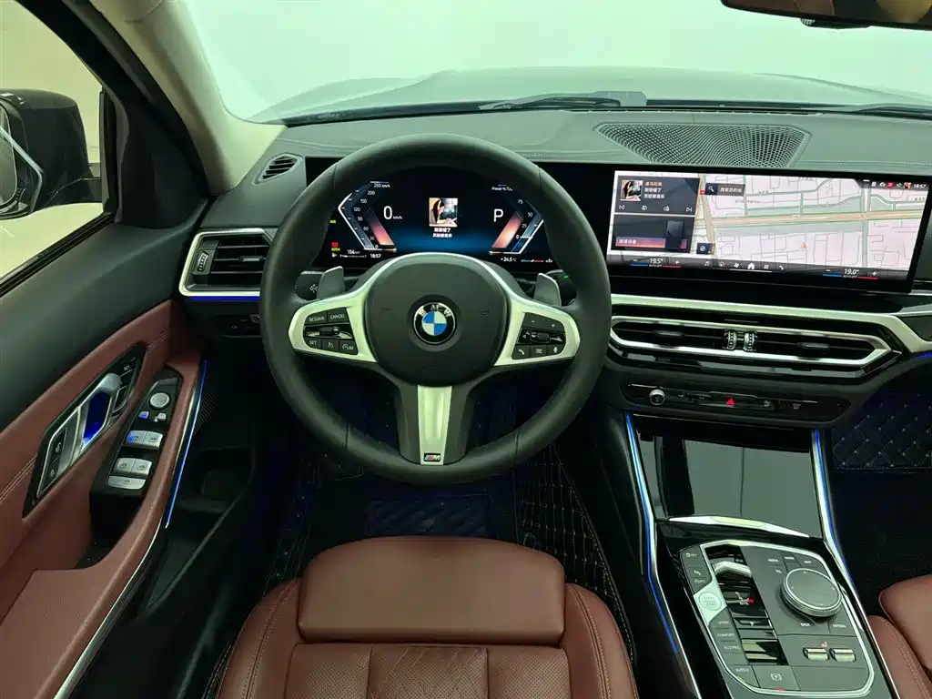 BMW 3 Series 2023 320Li M Sport Package фото 18