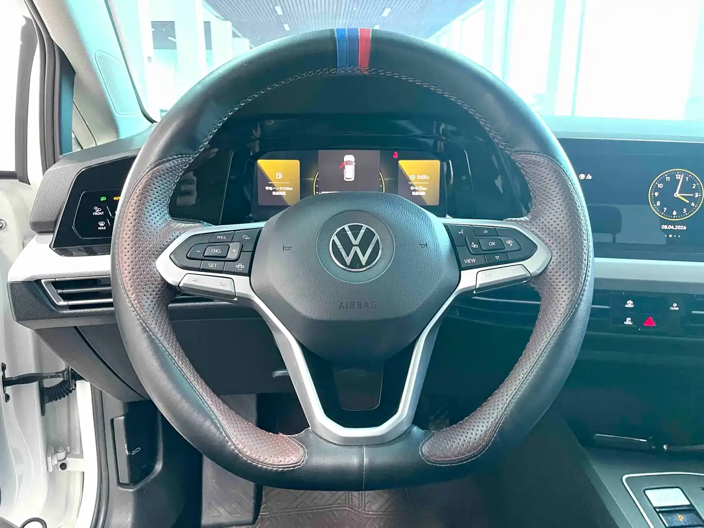 Volkswagen Golf 2023 280TSI DSG Pro фото 4