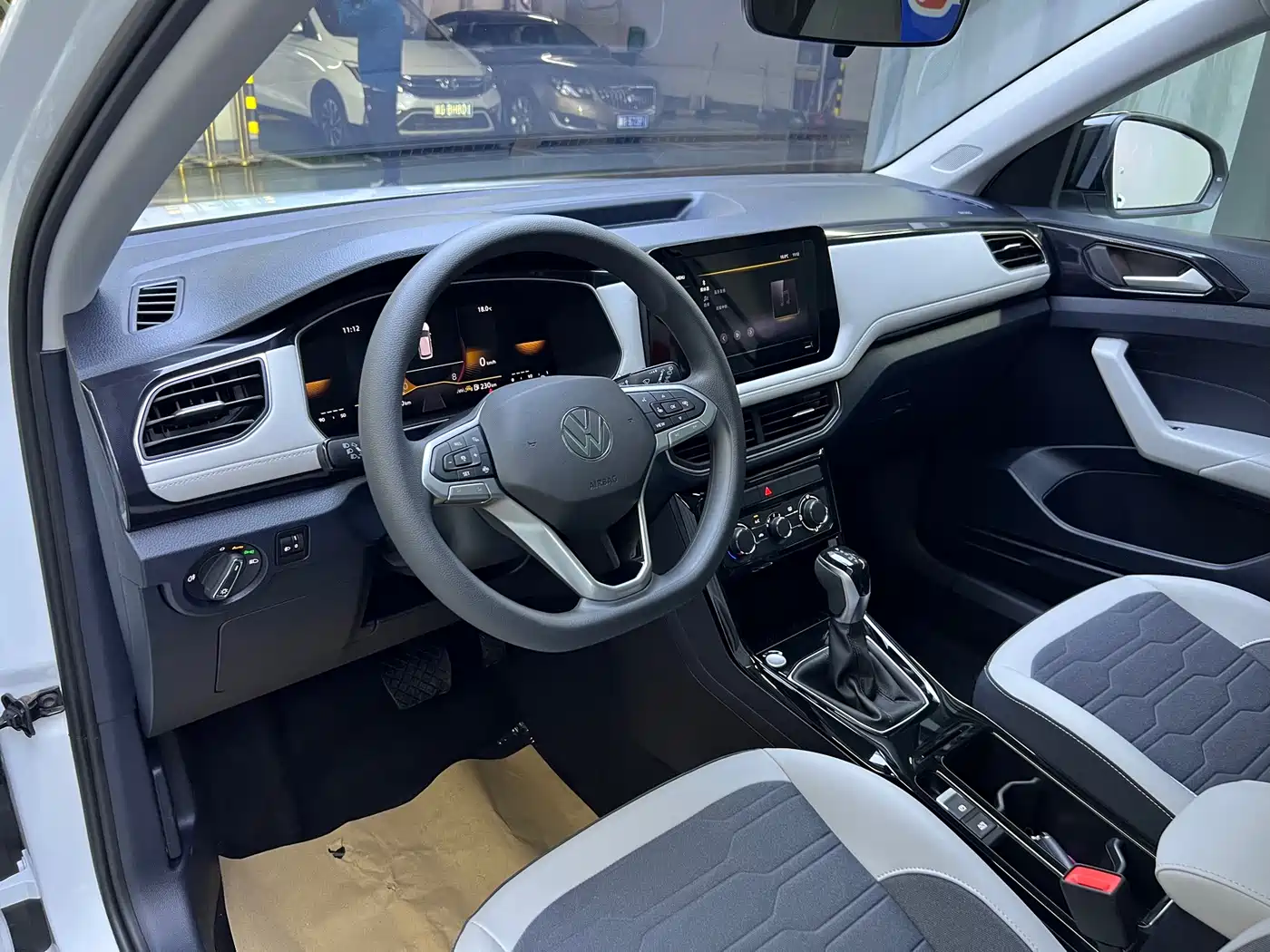 Volkswagen Tharu 2025 2025 New Edge 1.5L Aspiration Edition