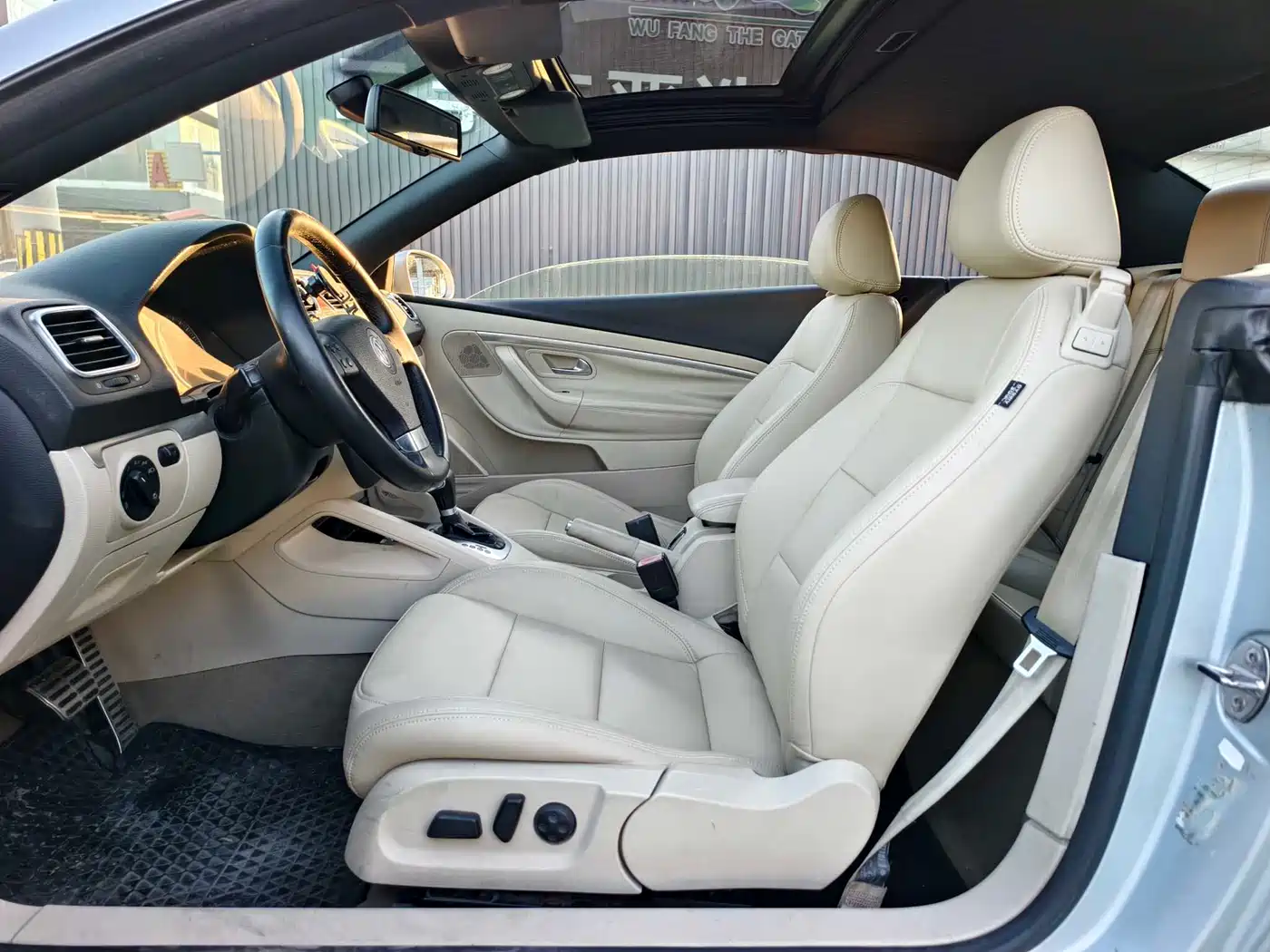 Volkswagen Eos 2008 Model 2.0TSI DSG фото 8