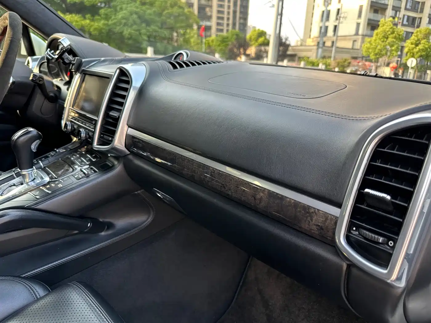 Porsche Cayenne 2011 Cayenne Turbo 4.8T фото 12