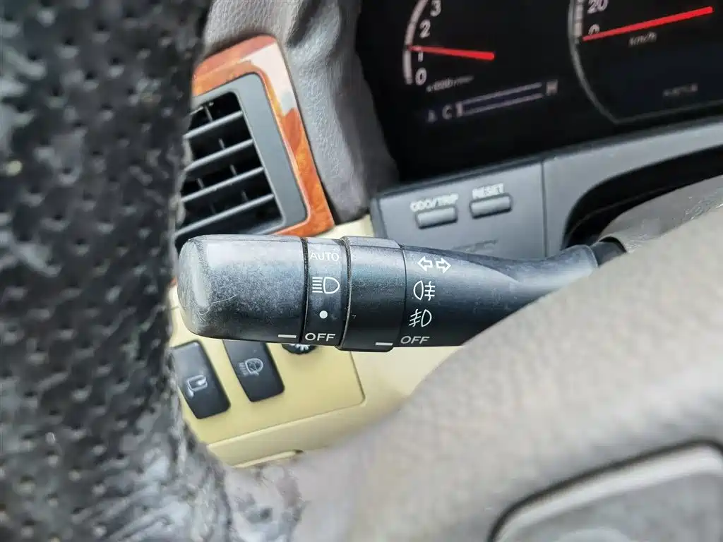 Toyota Crown 2007 2.5L Royal Special Edition фото 21