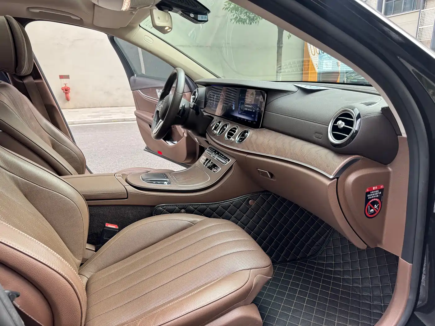 Mercedes-Benz E-Class 2020 Facelift E 300 L Exclusive фото 10