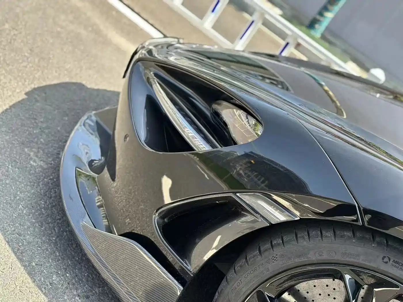 McLaren 720S 2019 4.0T Spider фото 7