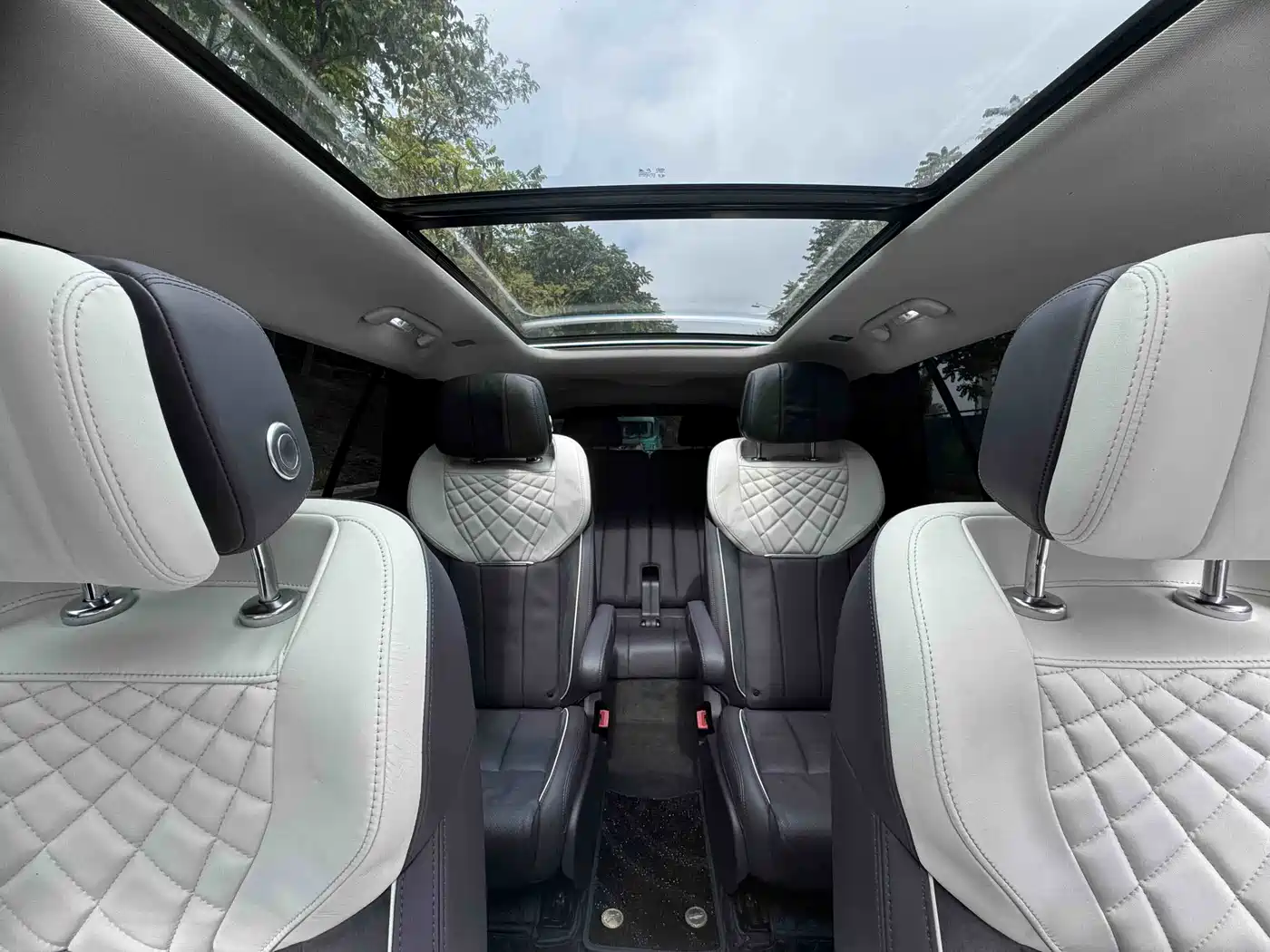 Hongqi E-HS9 2022 2021 460km Flagship Comfort 6-seater