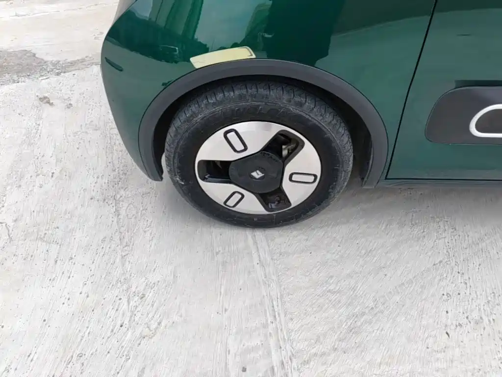Baojun KiWi EV 2024 2022 Designer Lite NMC
