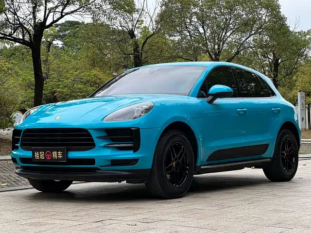 Porsche Macan 2018 Macan 2.0T — фото 1