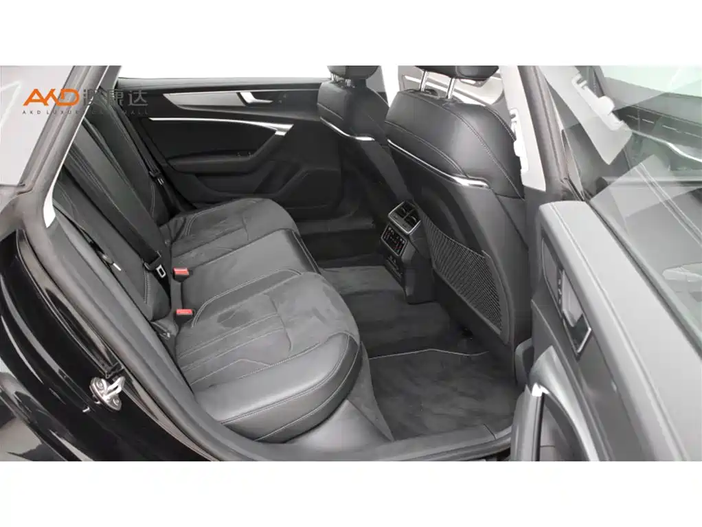 Audi A7L 2024 45TFSI S-line Dream Edition Crystal Package фото 8