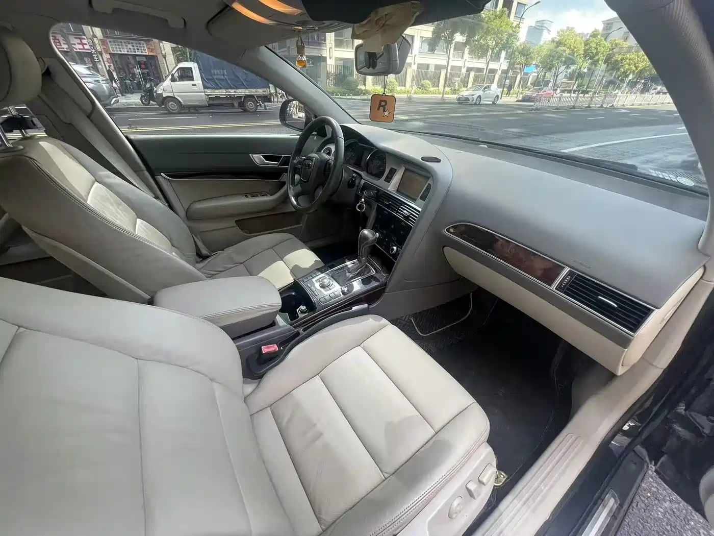 Audi A6L 2009 2009 2.4L Comfort