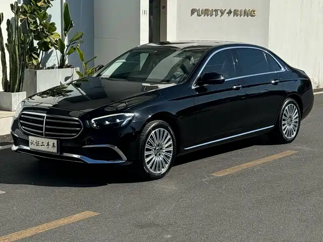 MERCEDES-BENZ E CLASS