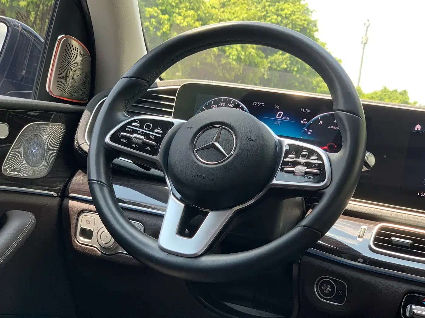 Mercedes-Benz GLE 2023 GLE 350 4MATIC Fashion фото 20