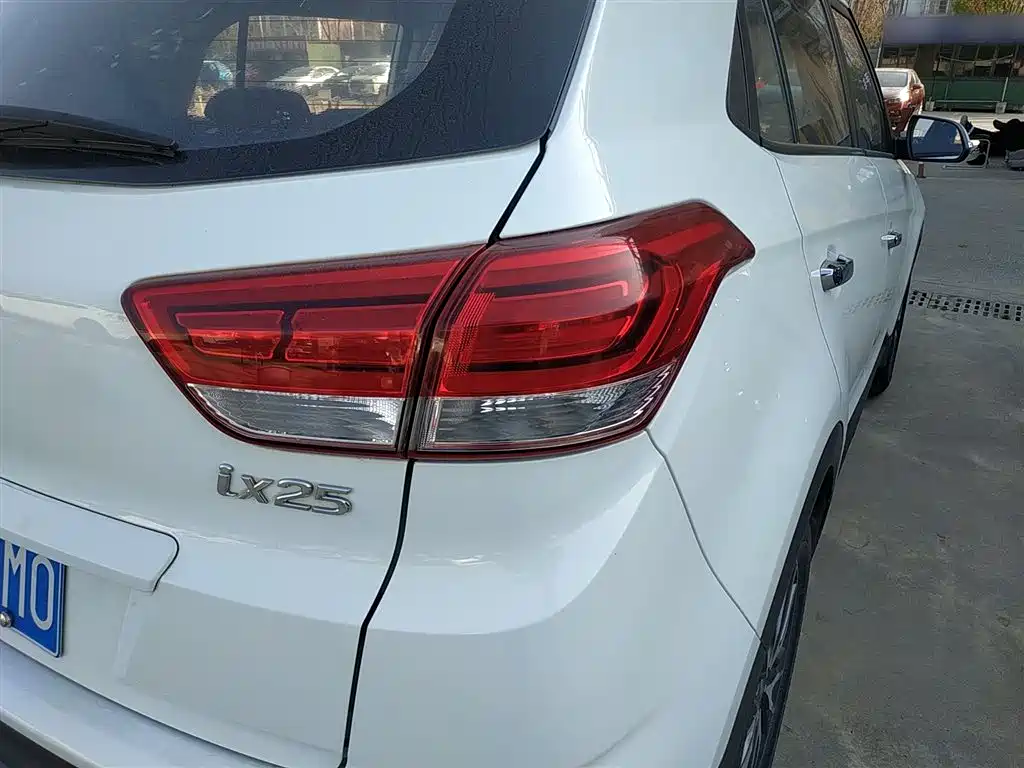 Hyundai Beijing Hyundai ix25 2017 1.4T Automatic Smart Edition фото 8