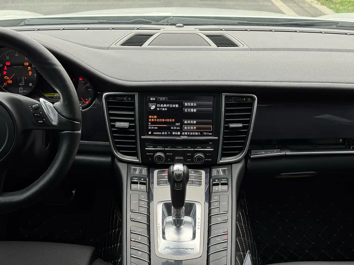 Porsche Panamera 2013 Panamera Platinum Edition 3.6L фото 8