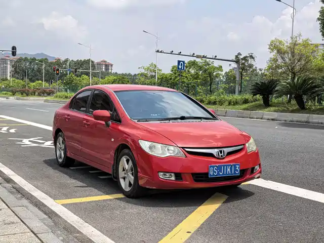  CIIMO CIIMO 2012 1.8L Automatic