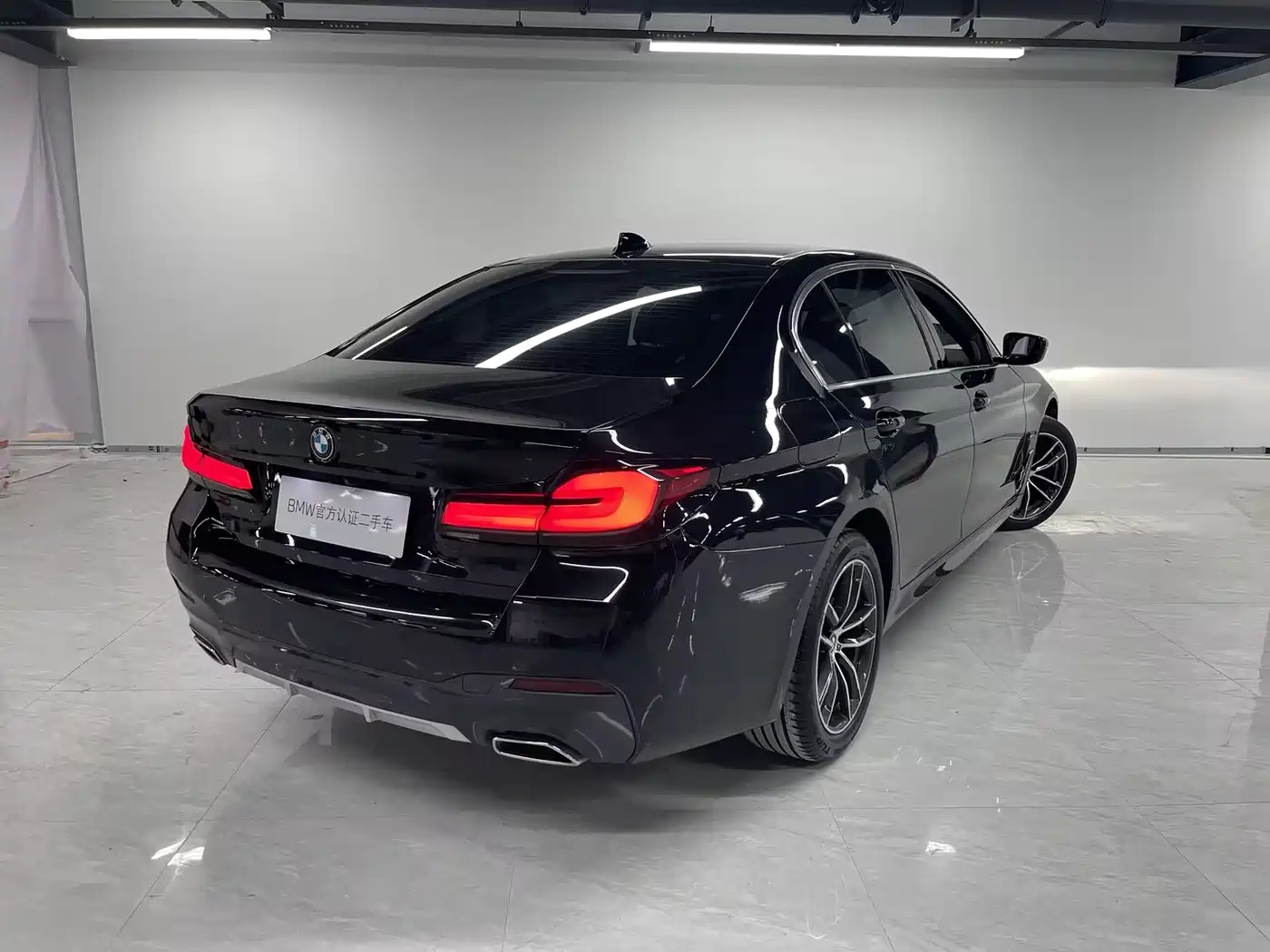 BMW 5 Series 2022 Facelift 525Li M Sport Package фото 4